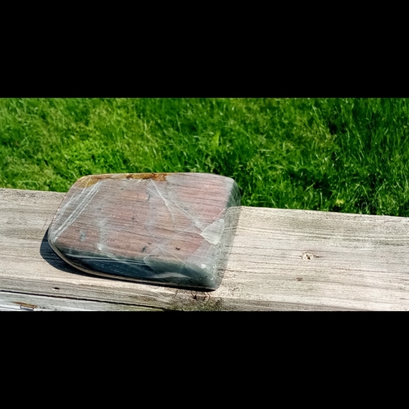 (RELISTED) 🌅 Labradorite Freeform *Video* - Picture 4 of 5